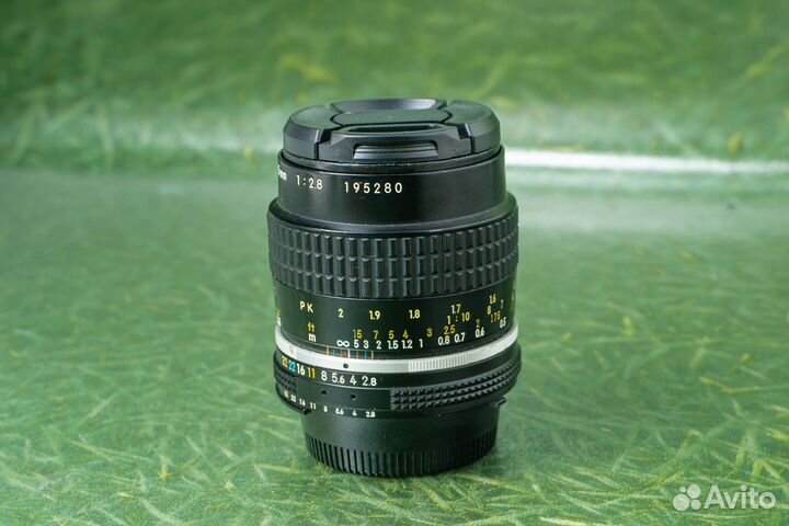 Nikon Micro Nikkor 55mm f/2.8 AI-S Macro