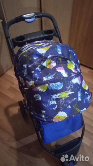 Прогулочная коляска