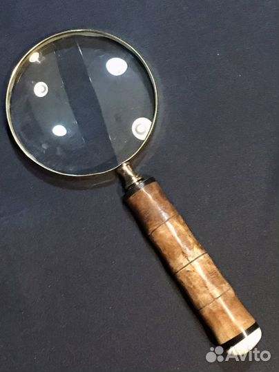 Лупа с ручкой из рога