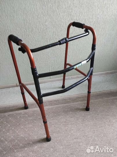 Ходунки для взрослых