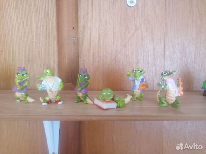 Игрушки из киндер сюрприза 90х