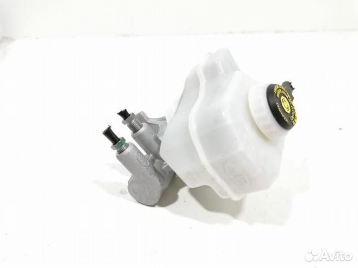 Главный тормозной цилиндр Land Rover 2 рест