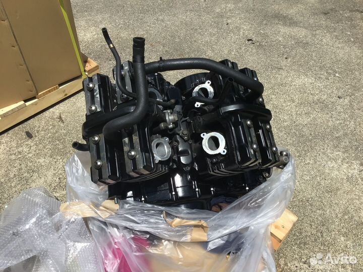 Двигатель на мотоцикл Yamaha 2LT V-Max