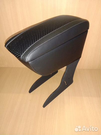 Подлокотник LADA Kalina (экокожа)