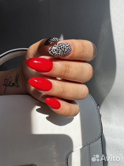 Маникюр Педикюр