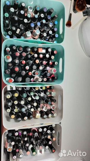 Гель лаки, базы, лампы для ногтей, ножницы