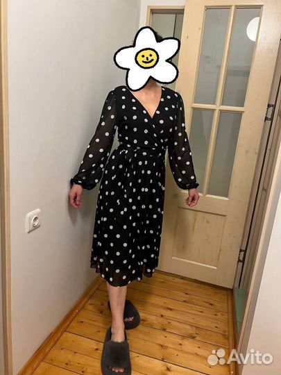 Платье в горох, очень красивое