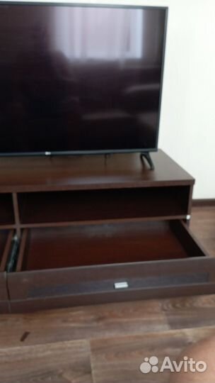 Тумба под тв