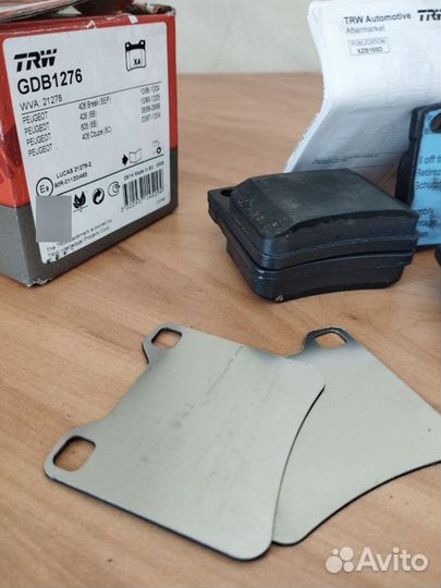 Колодки тормозные Задние TRW GDB1276