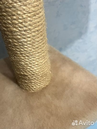 Домик для кошки с когтеточкой