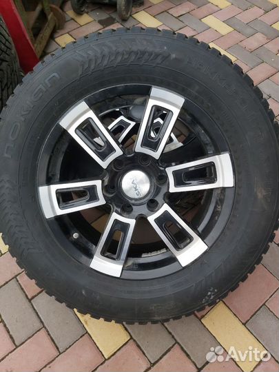 Nokian Tyres Hakkapeliitta 8 265/60 R18