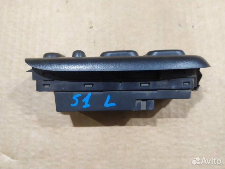 Блок управления стеклоподъёмниками передний левый