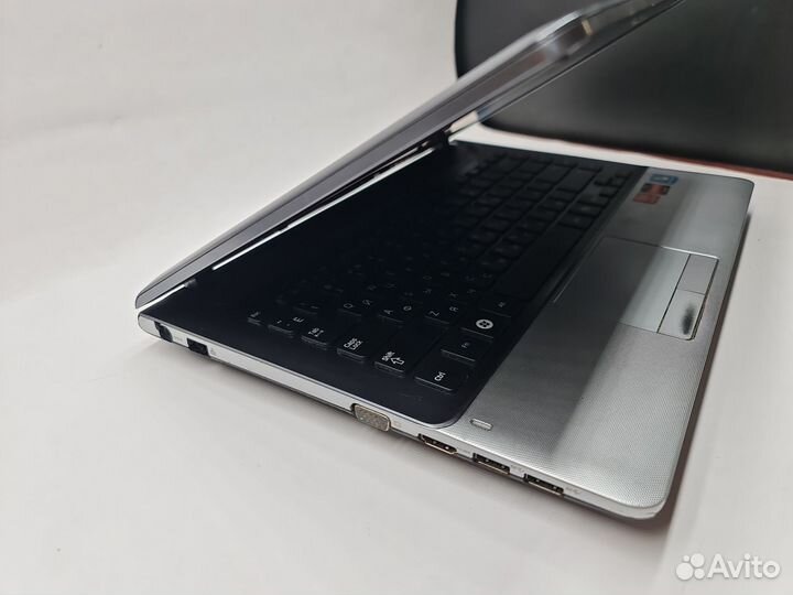 Ноутбук Samsung 355V4C AMD A10-4600M/7670 2Gb/750g