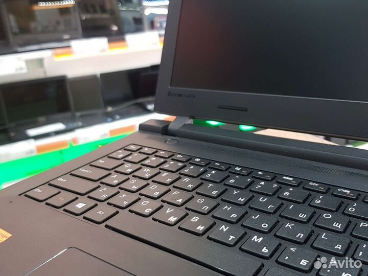 Мощный быстрый игровой Ноутбук HP 15-db0065ur