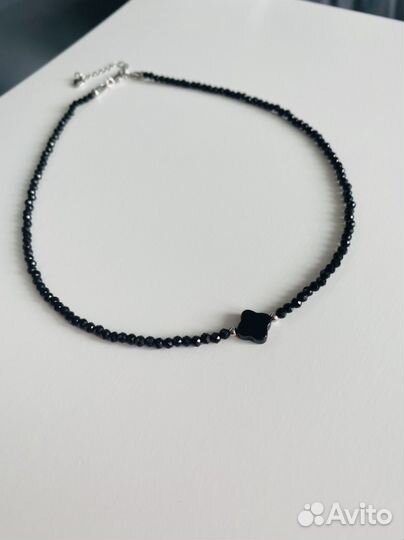 Чокер из шпинели