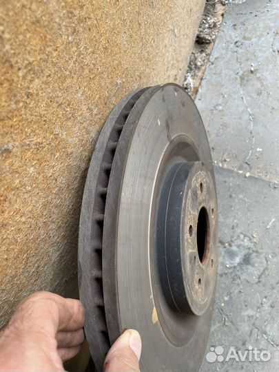 Комплект б/у тормозных дисков на инфинити QX 70