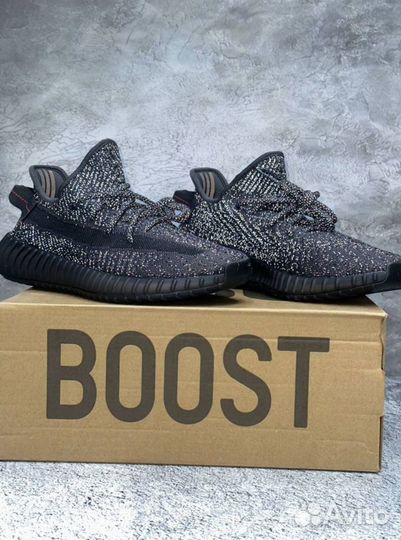 Кроссовки Adidas Yeezy Boost