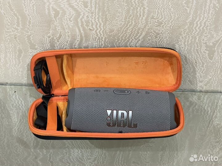 JBL Charge 5 чехол