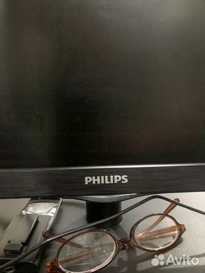 Монитор philips 223v5l