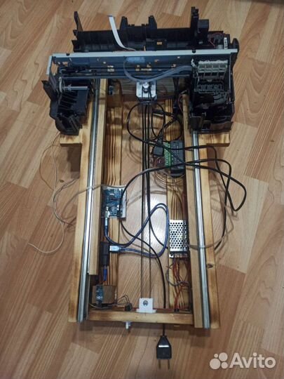 Планшетный принтер