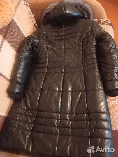 Пуховик женский