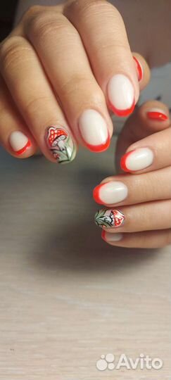 Маникюр с покрытием гель-лаком