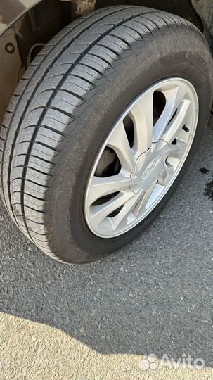 Колеса в сборе r15 летние