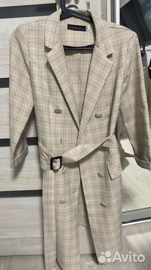 Платье пиджак 42