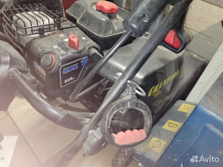 Снегоуборщик