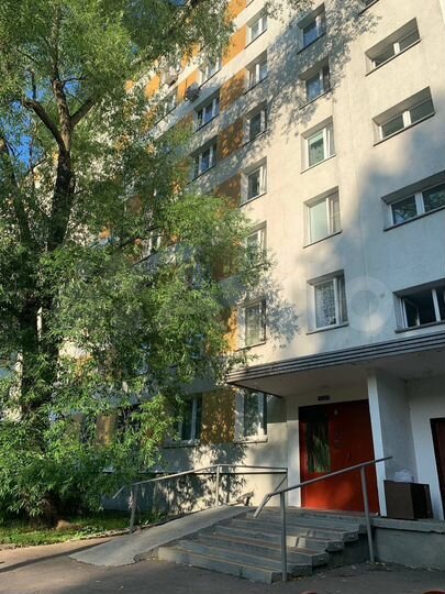 Комната 30 м² в 3-к., 5/9 эт.