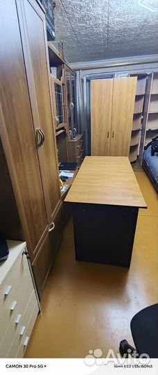 Офисный шкаф