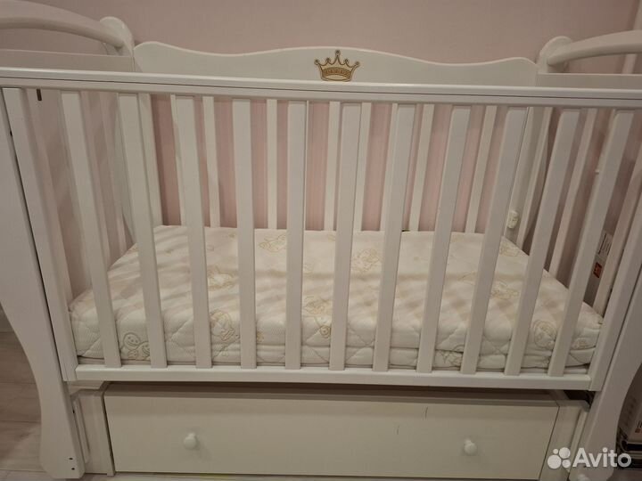 Кроватка детская для новорожденных
