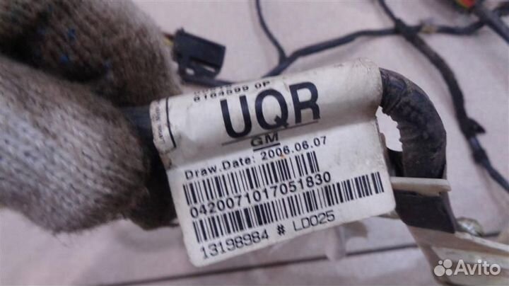 Проводка двери передней правой Opel Astra H 2004