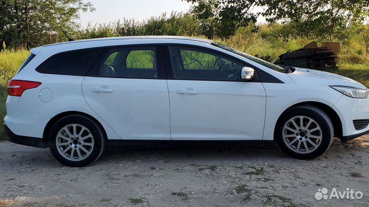 Ford Focus 1.6 МТ, 2016, 111 111 км