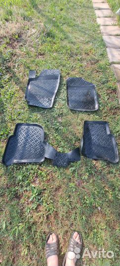 Оригинальные коврики polo sedan