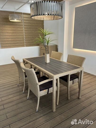 Плетеная садовая мебель из ротанга