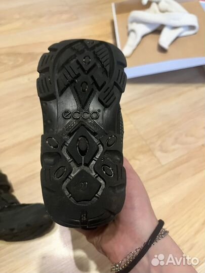 Кроссовки зимние