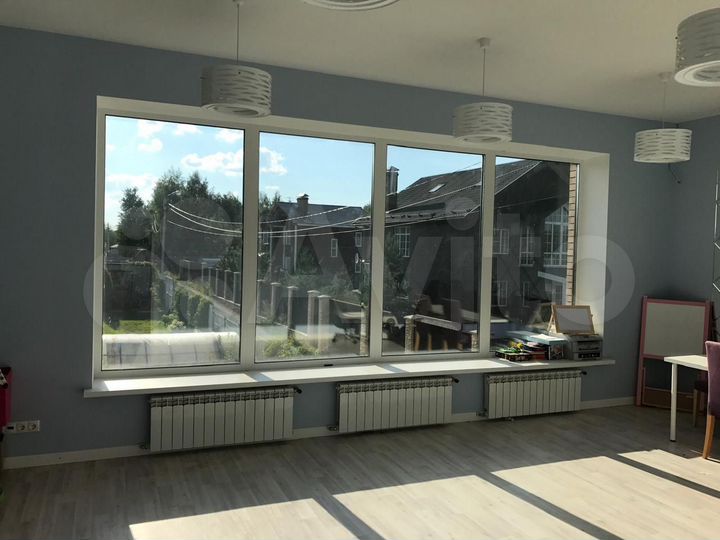 Таунхаус 180 м² на участке 6 сот.