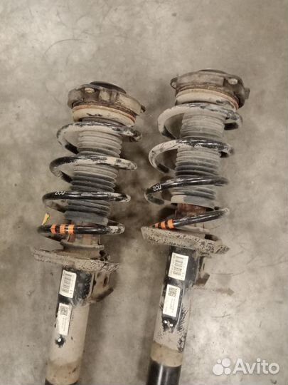 Амортизатор передний Шкода Октавия а5