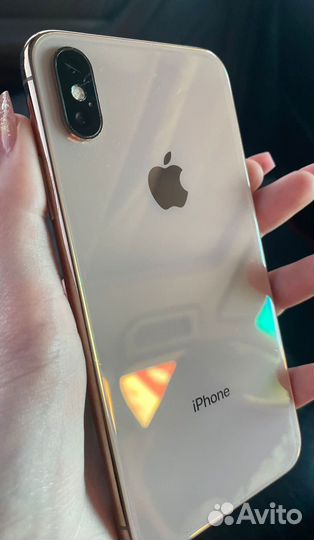 Apple iPhone xs