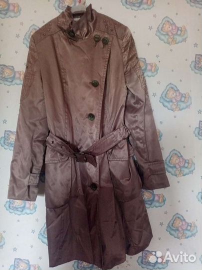 Плащ тонкий коричневый