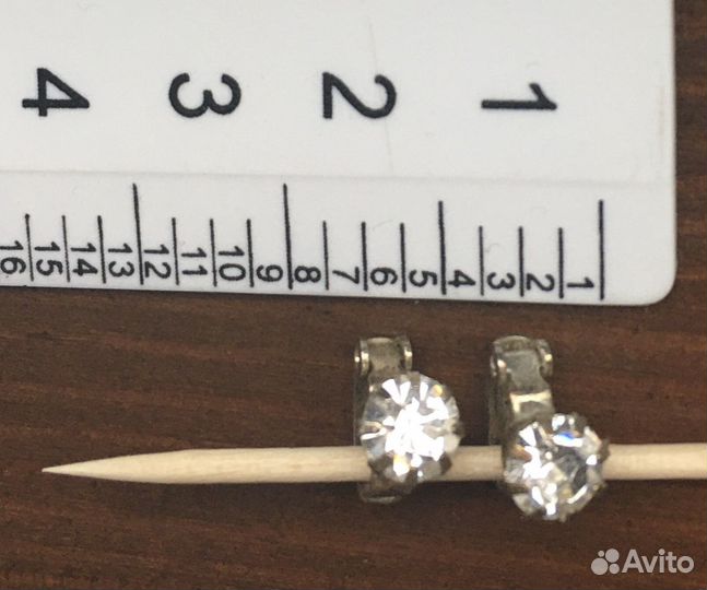 Серёжки для куклы