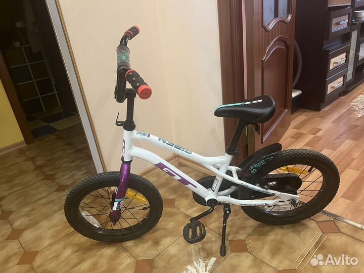 Детский велосипед 16