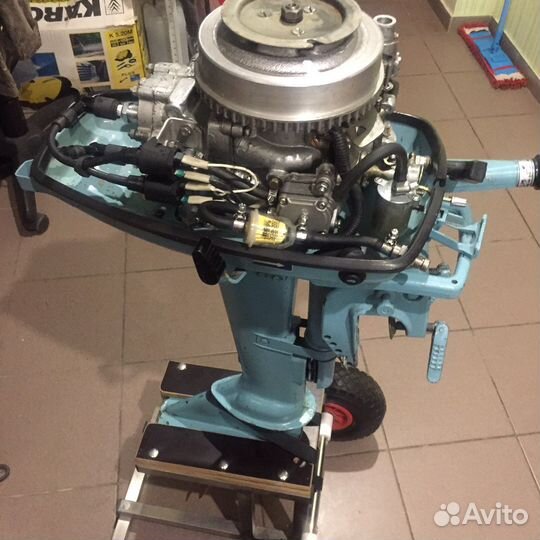 Продаю новый лодочный мотор Ветерок - 8М