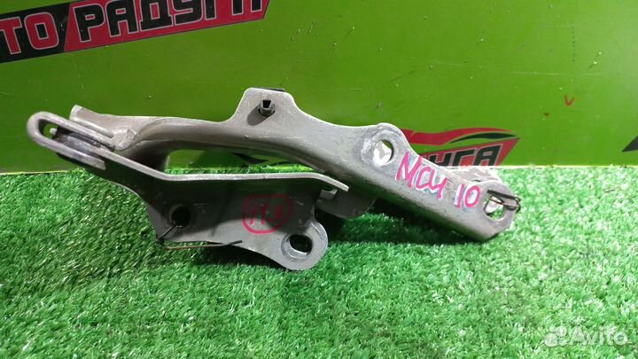 Петли капота toyota ACU10W,ACU15W,ACU20,ACU20W,ACU