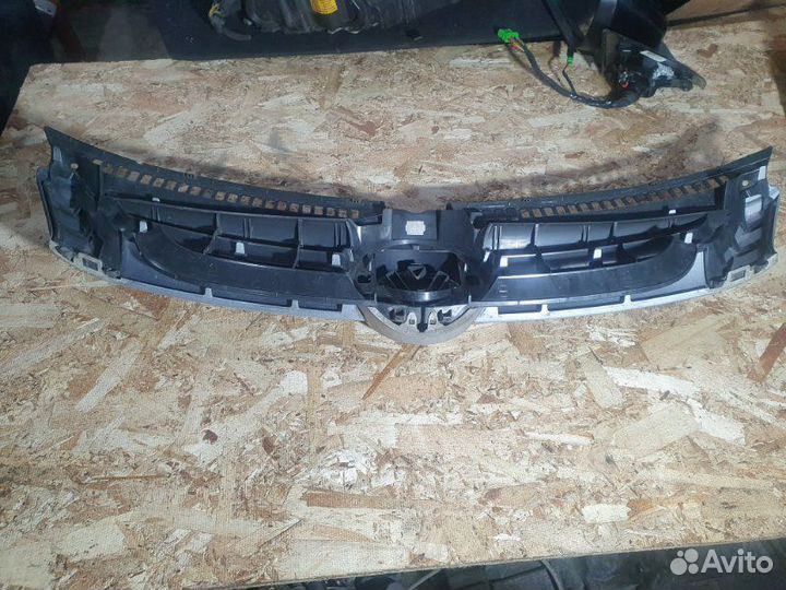 Решетка радиатора Volkswagen Golf