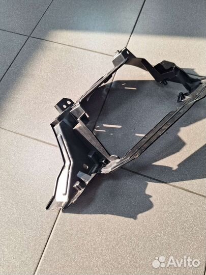 Кронштейн насадки глушителя бмв х5 19г