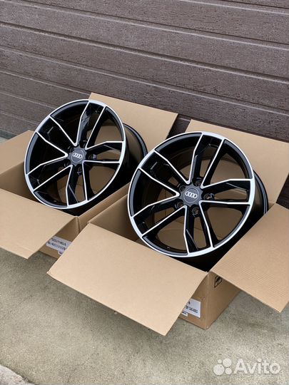 Комплект дисков R18 5 114,3 BP (345) E