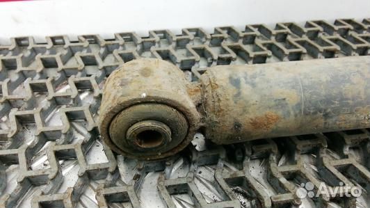 Амортизатор задний suzuki grand vitara 2 (ABE08MF0