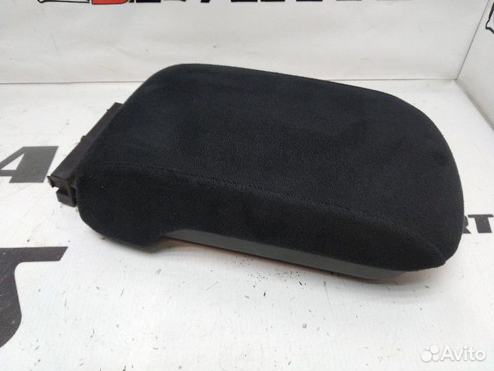 Подлокотник Mitsubishi Lancer X (2007—2010)